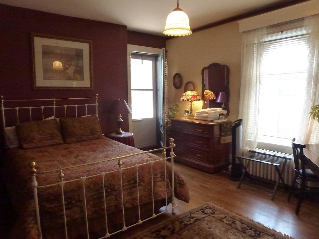 Auberge King Edward Bed And Breakfast 오타와 객실 사진
